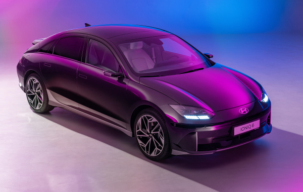 Автомобиль Hyundai IONIQ 6 2022 года