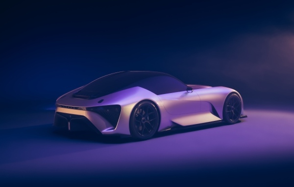 Автомобиль Lexus Electrified Sport Concept вид сзади