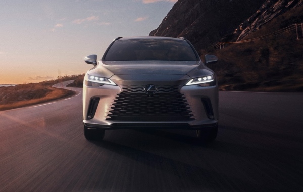 Автомобиль Lexus RX 350 AWD