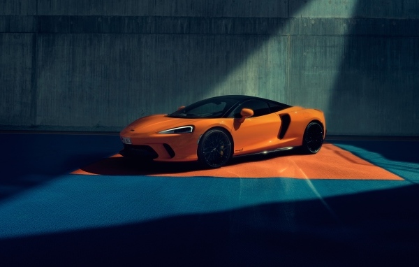 Презентация автомобиля McLaren GT