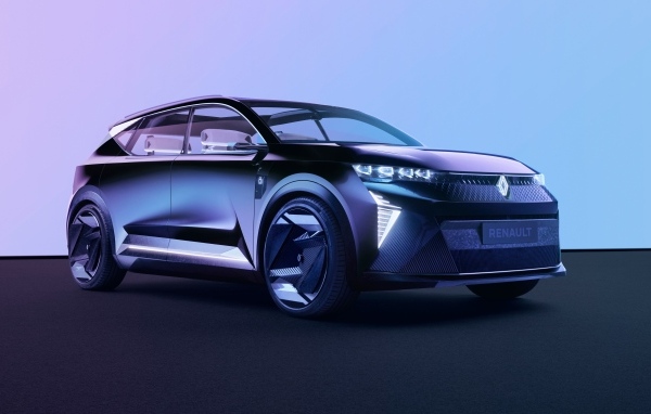 Синий автомобиль Renault Scénic Vision