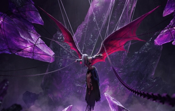 Девушка демон прикована к цепям