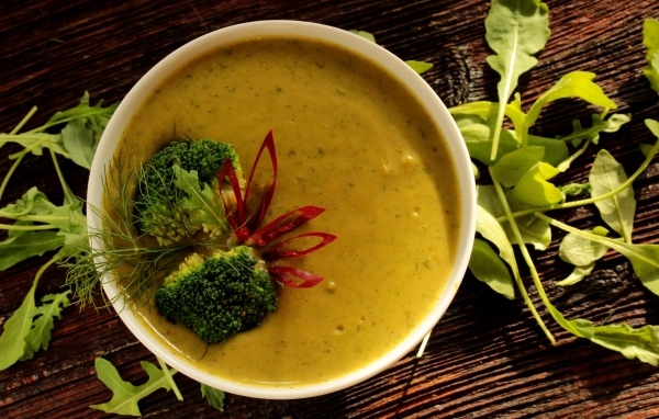 Суп пюре с рукколой и брокколи