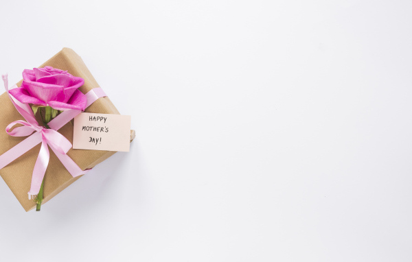 Подарок на международный женский день 8 марта