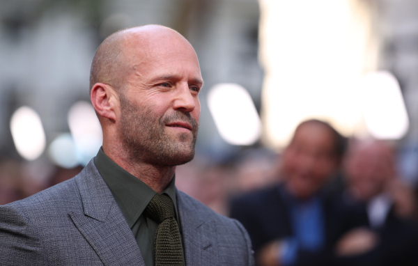 Стильный мужчина, актер Джейсон Стэтхэм