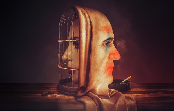 Клетка с лицами персонажей нового фильма Джокер: Безумие на двоих