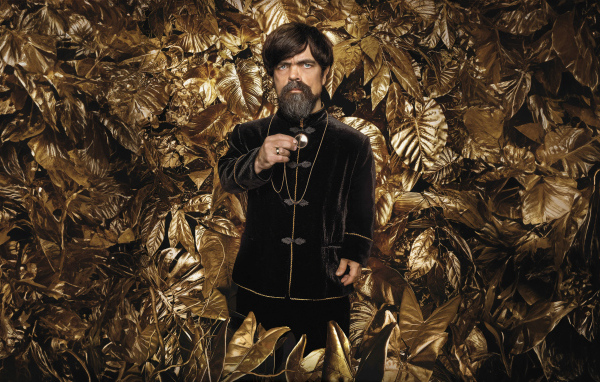 Актер Питер Динклэйдж в фильме Голодные игры: Баллада о змеях и певчих птицах, 2023