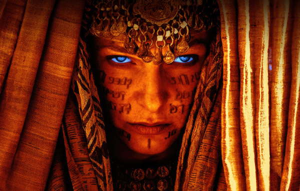 Рисунке на лице нового девушки новый фильм Дюна: Фильм второй