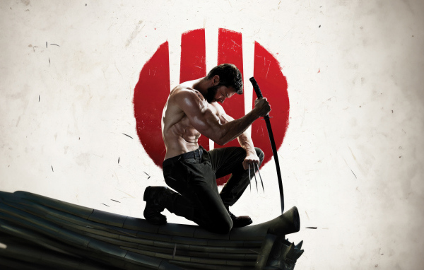 Супергерой Росомаха с самурайским мечом