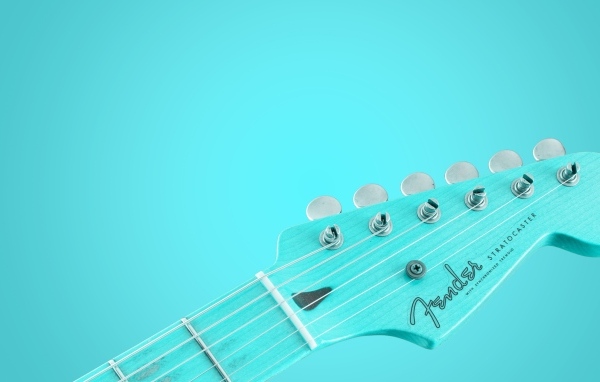 Гитара на голубом фоне