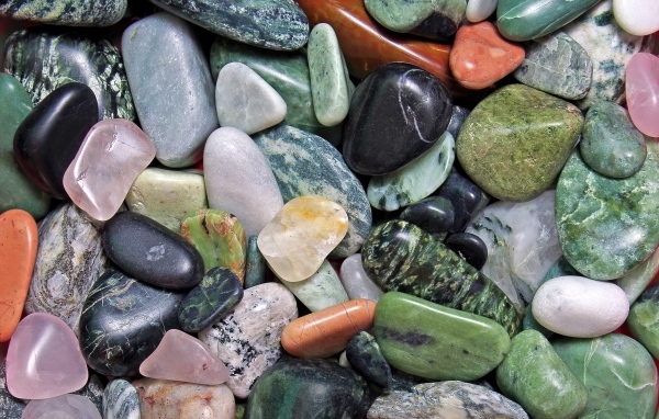 Разноцветные минералы крупным планом