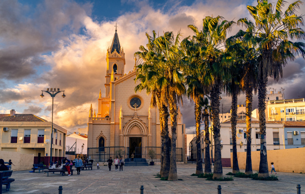 Старая церковь в городе Малага,  Испания
