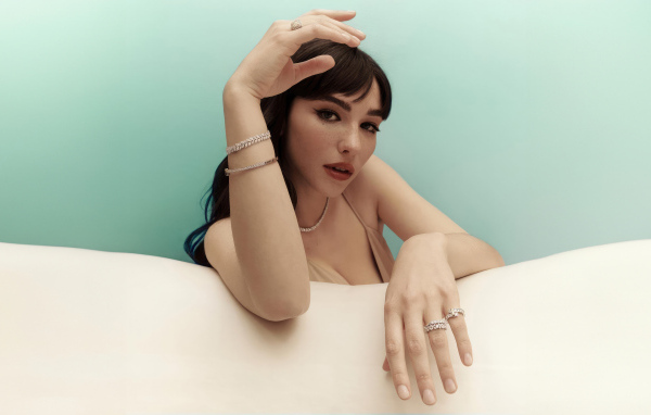 Красивая молодая итальянская актриса Матильда де Анджелис