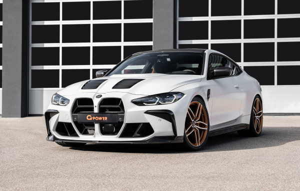 Быстрый автомобиль BMW G-Power G4M Bi-Turbo GP Carbon Styling 2024 года