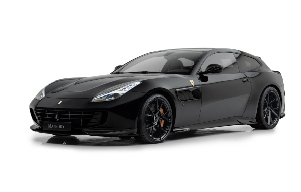Черный автомобиль Mansory Ferrari GTC4Lusso 2024 года на белом фоне
