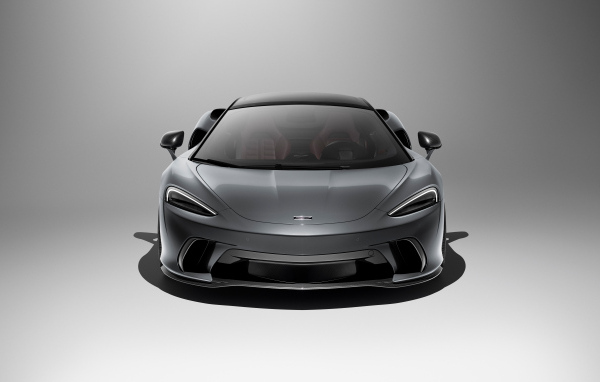 Автомобиль McLaren GTS 2024  года вид спереди
