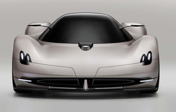 Вид спереди на автомобиль Pagani Alisea By IED 2024 года