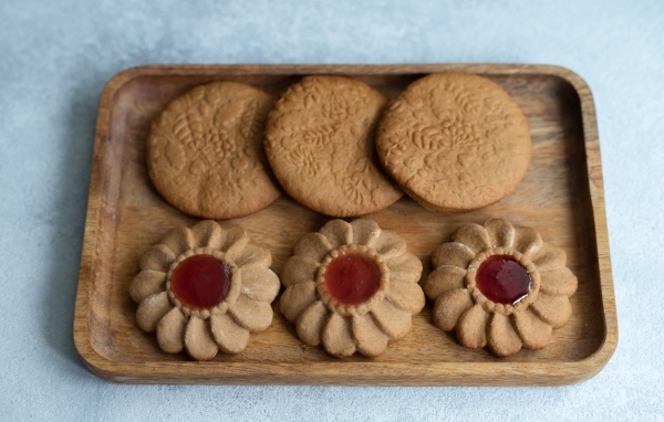 Имбирное печенье с джемом