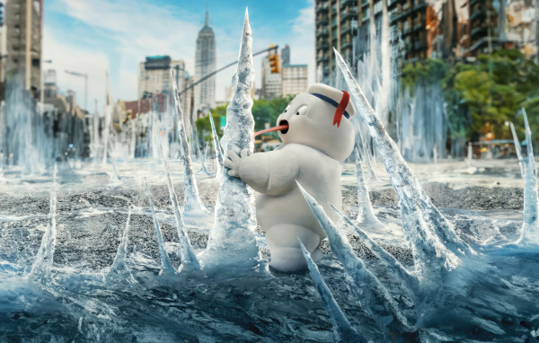 Зефирный великан во льду фильм Охотники за привидениями: Леденящий ужас