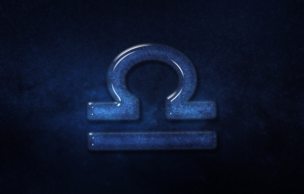 Синий блестящий знак зодиака весы 