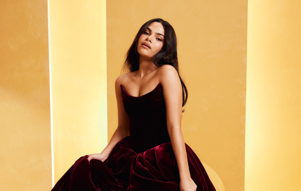 Молодая американская актриса Ариана Гринблатт