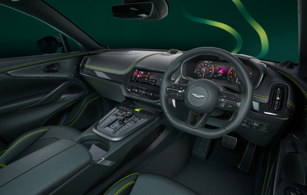 Кожаный салон автомобиля Aston Martin DBX707 AMR24 Edition