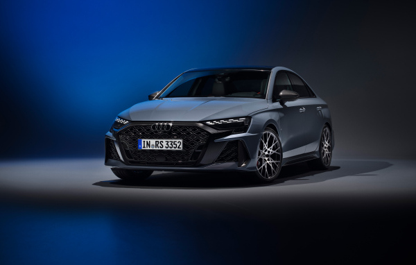 Автомобиль Audi RS 3 Sedan 2024 года
