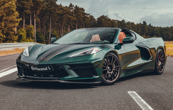 Быстрый Chevrolet Corvette 45th Limited Edition 2024 года