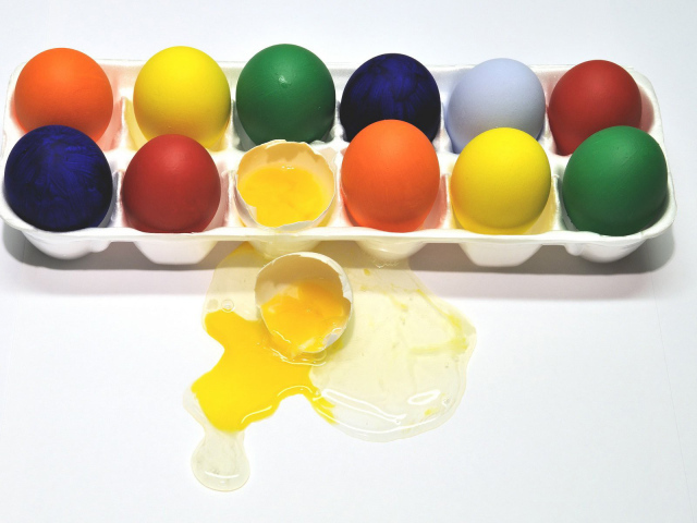 Крашеные яйца