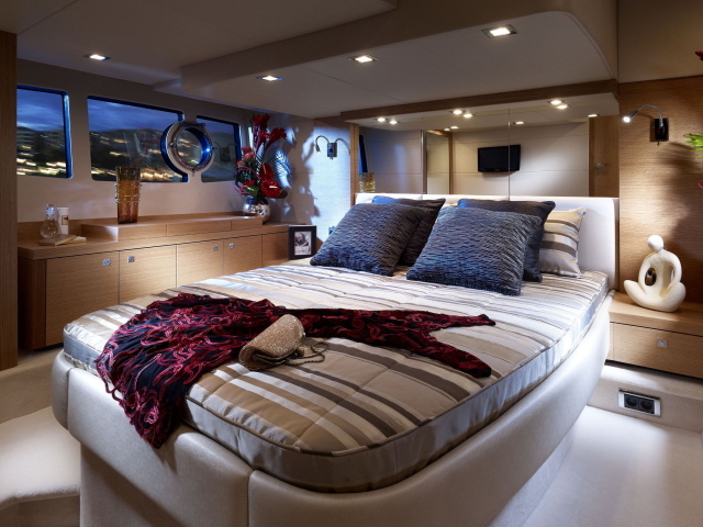 Каюта на яхте