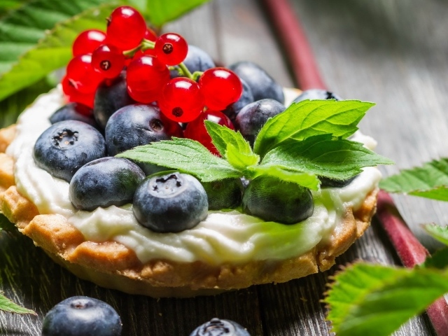 Dessert with blueberries