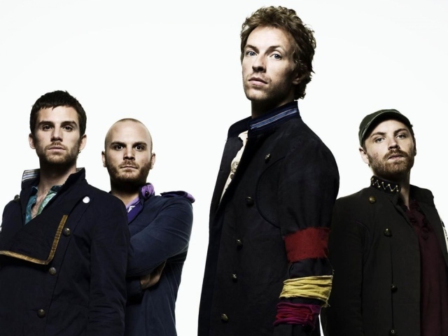 Coldplay in the white background