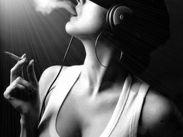 Слава с сигаретой слушает музыку
