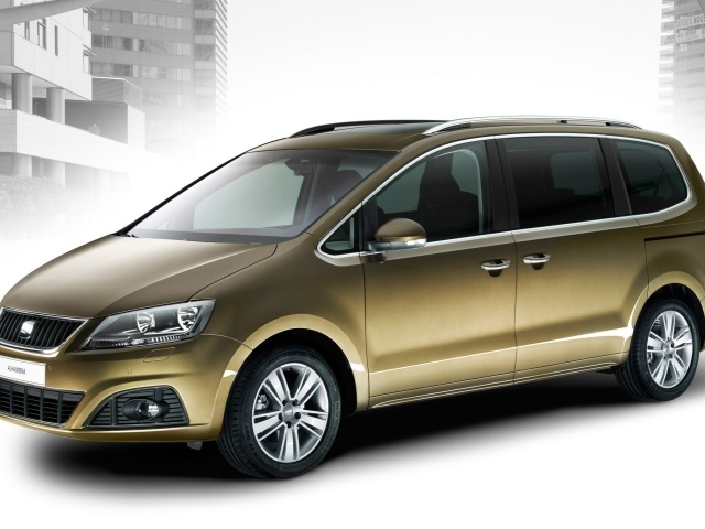 Test drive the car Seat Alhambra 