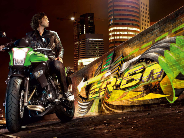 Популярный мотоцикл Kawasaki ER-6n