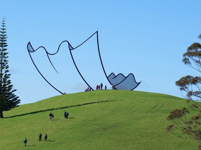 Скульптура в Новой Зеландии, выглядящая как нарисованная