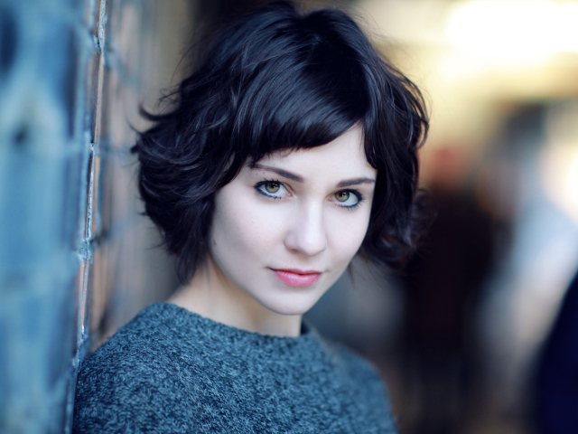 Beautiful Short Haired Girl Actress Tuppence Middleton Wallpapers