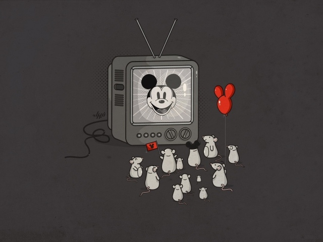 Мыши смотрят по телевизору мультфильм про Микки Мауса