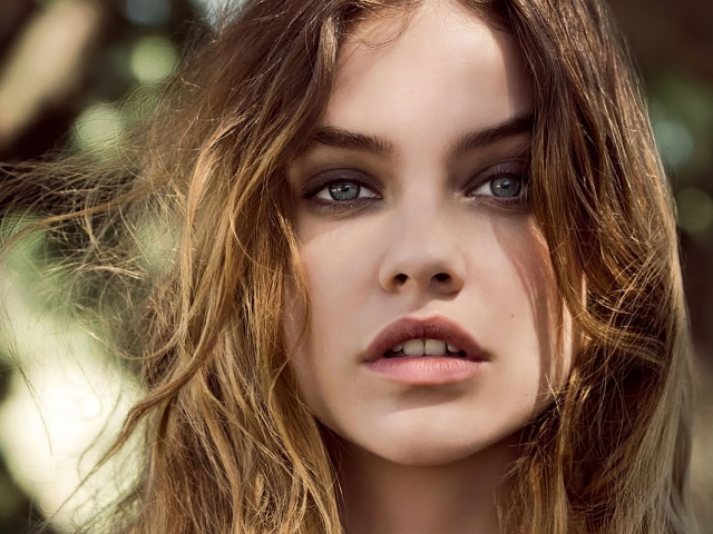 Beautiful face close-up, model Barbara Palvin