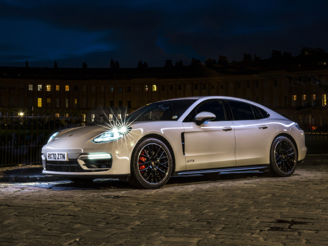 2020 Porsche Panamera GTS car on the street at night