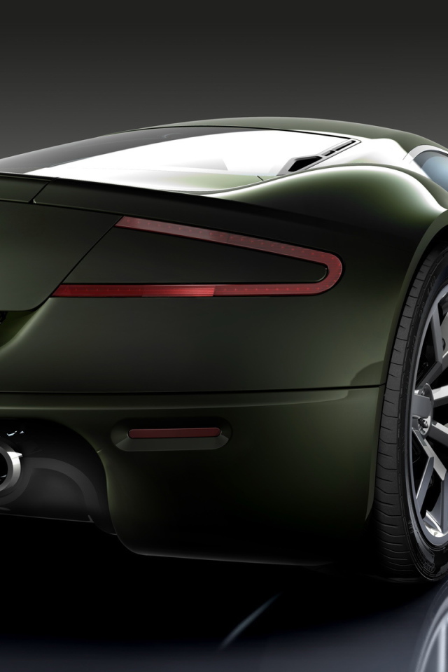 Астон Мартин