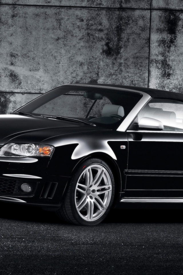 RS4 черный автомобиль