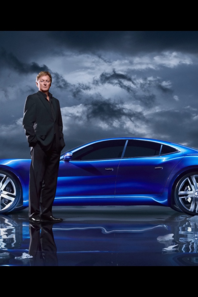 Голубой Fisker Karma