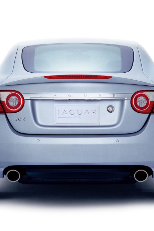 Автомобиль Ягуар XK 2007