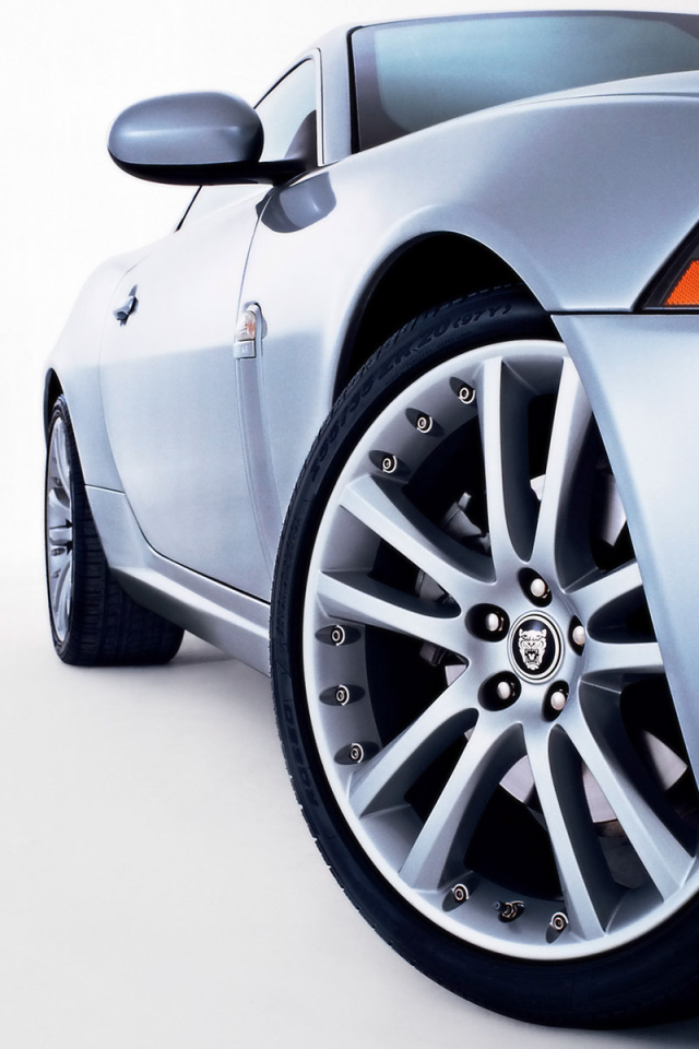 Спортивный Jaguar XK