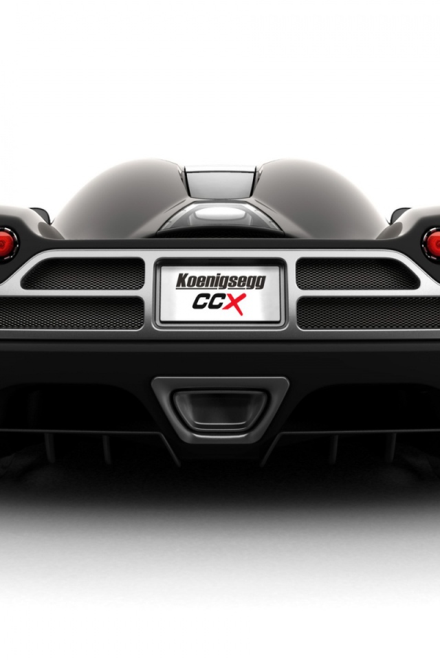 Черный спортивный Koenigsegg CCX