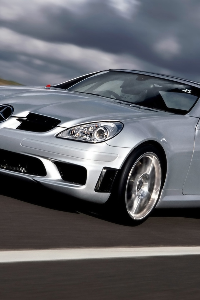 Очень быстрый SLK AMG Mercedes