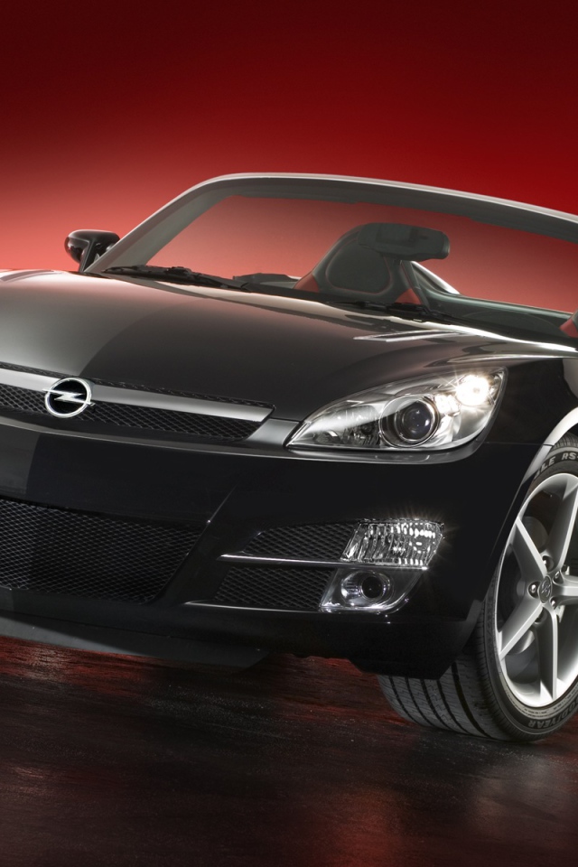 Черный Opel GT Turbo