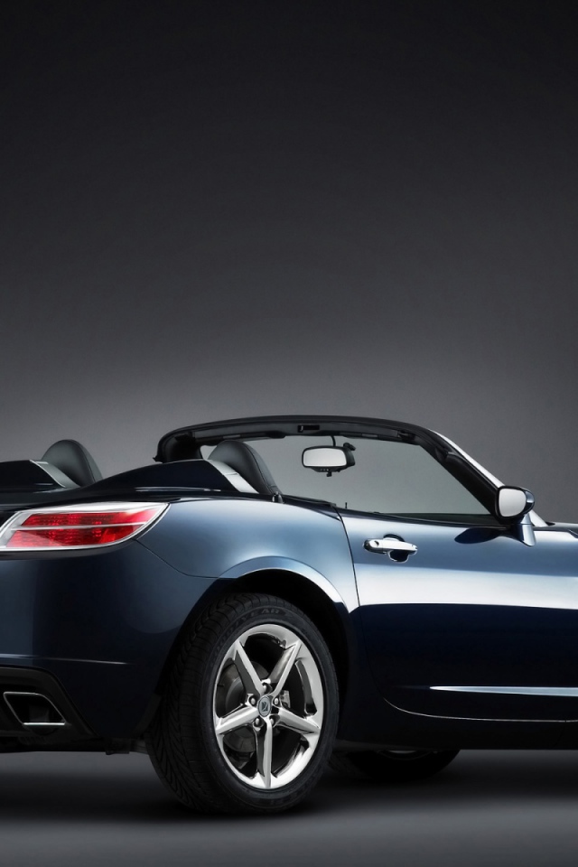 Черная сторона Сатурна