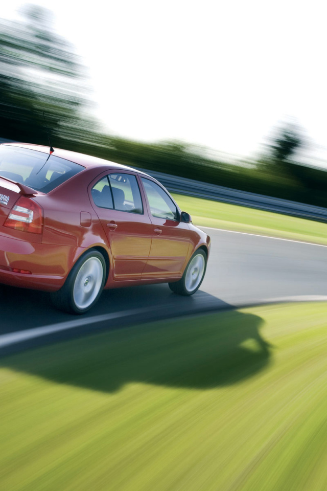 Красная Шкода